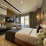 Retreat شقة فندقية تيرانا