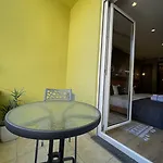 شقة فندقية Retreat 3*