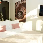 Retreat تيرانا