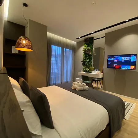 Retreat アパートホテル