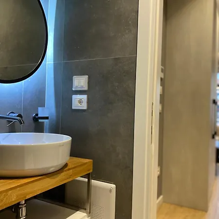 アパートホテル Retreat