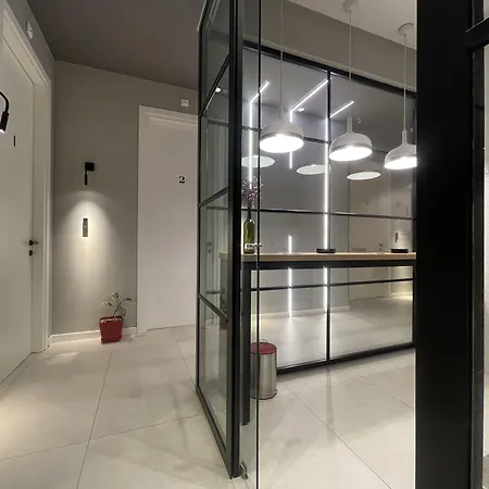 Retreat 4* Tirana
