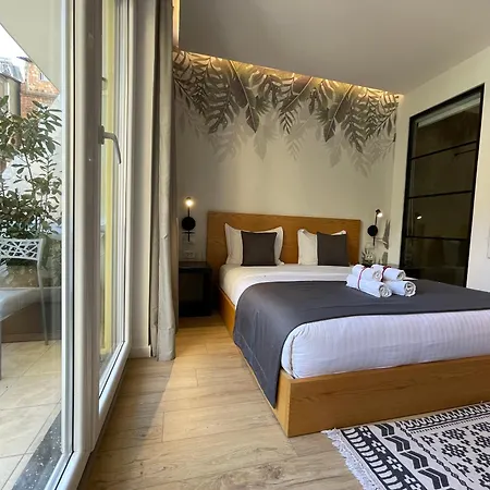 Retreat 4*