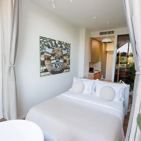 Retreat Apart-hotel 4*